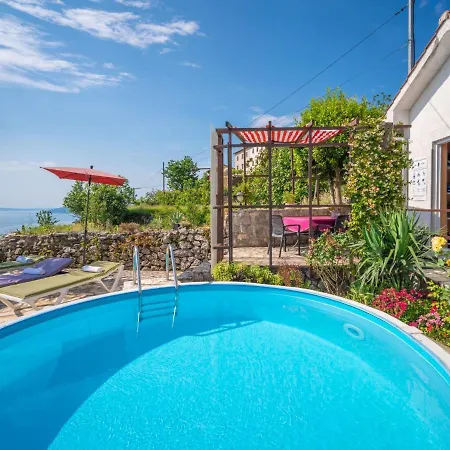 By Interhome Ferienhaus