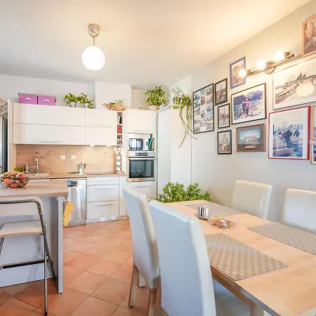 By Interhome Ferienhaus